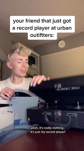 Understanding the Sound of Vinyl Records and Players