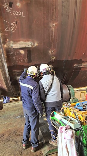 IT CHECKING PRESSURE VESSEL