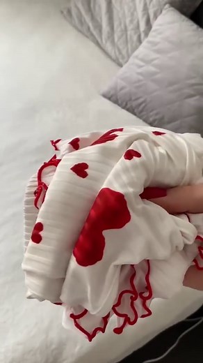 SHEIN.COM on Instagram: "Catching Z's is always a W with ultra-comfy SHEIN sleepwear & intimates sets  @karishaaa990 13217047 : https://shein.shop/g7l7tqu #SHEIN #SHEINforAll #SHEINstyle #fashion #chic"