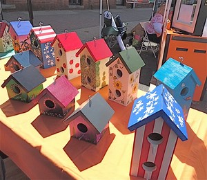 Rebuilding a Life, One Birdhouse at a Time