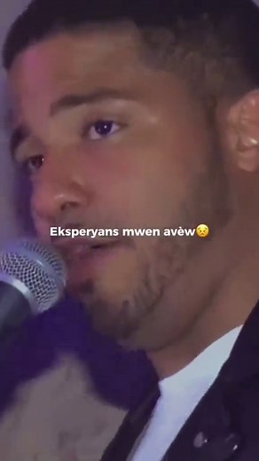 Vayb - Ou pa nan plas mwen Lyrics Video