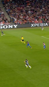 Dimitri Oberlin is rapid, pass it on 🔥 #UCL | UEFA Champions League