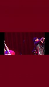 途中で画面から外れてしまった為にyoutubeにはアップ出来ませんがとっても良かったので少しだけ🫣『Hangoverblues』作曲、作詞 YOSHIZUMI#川島ケイジ #秋田慎治#楠井五月#大槻kalta英宣 #ビルボード横浜 | 川島ケイジ