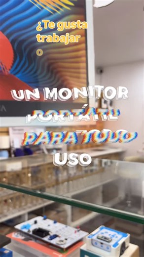 MCI Electronics on Instagram: "📺 Más espacio. Más libertad. Donde sea. El VILVA 15,6” Full HD 1080p es tu nueva segunda pantalla: panel IPS con colores precisos y grandes ángulos de visión, 1 ms de respuesta, 60 Hz y conexión USB-C o HDMI. Lo conectas al notebook, al celu o a la consola y listo: una estación de trabajo o juego donde estés. Liviano, compacto y con funda-soporte incluida. 💼 Perfecto para trabajar. 🎮 Ideal para jugar. ✈️ Diseñado para moverse contigo. Ǵ