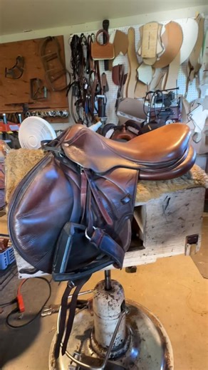 Saddle Crafting Techniques for Leather Enthusiasts