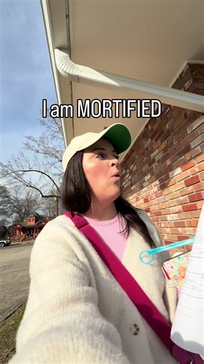 Don’t judge me 🙈 but HELP! Which option do I need?! Apparently we can’t redo the bonding to make it match, so they suggested porcelain crowns or veneers for my front 4 top teeth. It seemed like the overall recommendation was porcelain crowns for the best long term solution, but this is so pricey so I definitely want to make an informed decision!! Dental peeps, please weigh in!