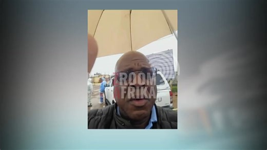 9 people have been killed in a tavern shooting in Bekkersdal in the West of Joburg. Gauteng Deputy SAPS Commissioner, Fred Kekana says at least 12 shooters allegedly arrived in a Toyota Quantum minibus and a Toyota Etios. He says when the police were attending to the tavern shooting scene, an e-hailing driver was shot dead in the same area. Watch: tinyurl.com/8zhamrcn #Newzroom405 | Newzroom Afrika