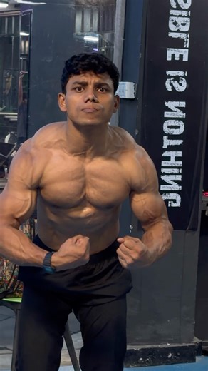 Kya mst bekar jindagi hai #strongabs #motivation #aesthetic