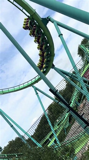 Hydra The Revenge at Dorney Park #dorneypark #sixflags #rollercoaster