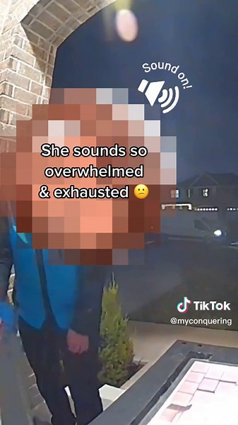 Show some love to your delivery drivers — they are working SO HARD 🥺 It’s easy to get frustrated when things dont arrive on time but this really puts it into perspective. Theyre exhausted and yet they keep on going and going. Literally running between deliveries. #deliverydrivers #deliverydriversnacks #deliveryheroes #workingsohardeverynightandday #workingsohard #exhausted #overwhelmed #christmasdeliveries #amazondriverstory #thankyoudeliverydrivers