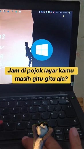 Pengen desktop Windows keliatan aesthetic tanpa ribet? Cukup buka Microsoft Store, cari Flip Clock – Desktop Digital Clock, install → pilih style jam → taruh di desktop ✨ ✔️ Gratis ✔️ Ringan ✔️ Cocok buat kerja, belajar, atau content setup Sekali pasang, desktop langsung keliatan rapi & modern 🔥 💾 Save biar nggak lupa 💬 Komen “JAM” kalau mau rekomendasi widget desktop lain #tips #reels | Rezza Pachlevi