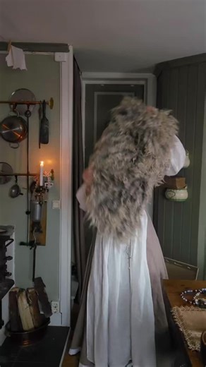 armstreet | “Stories of the Castle” costume styling by @annsofiegarcia #armstreet #costume #dress #larp #renfair | Instagram