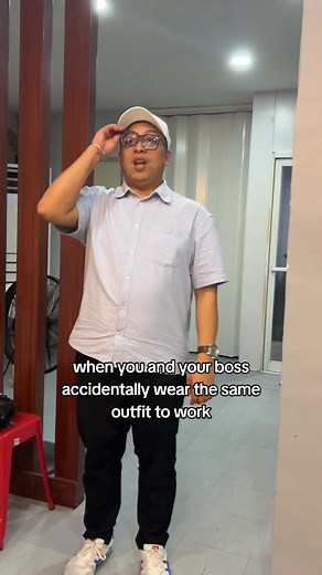 Accidental Outfit Duplication in the Office