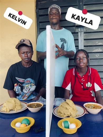 Ball Color Food Challenge: Kelvin vs. Kayla