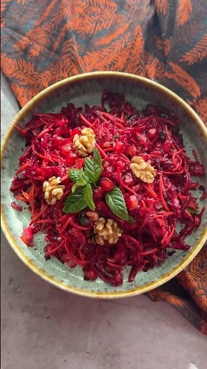 Salade de betteraves, carottes et grenade