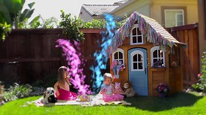 The Princesses get sick and don’t know what to do. Thankfully their little friends are there to help! 🤒💗 | Princess Perplexity