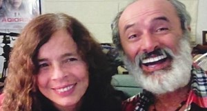 Esta es la historia de amor de Carlos Alcántara y Jossie Lindley, mira cómo se conocieron
