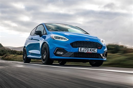 Hyundai i20 N vs Ford Fiesta ST Edition