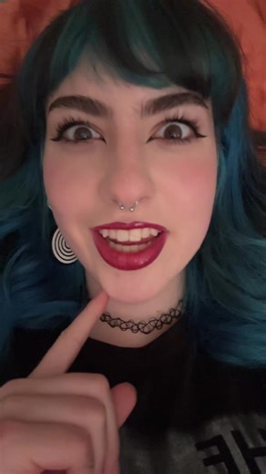 randomcoolgirlonline on TikTok