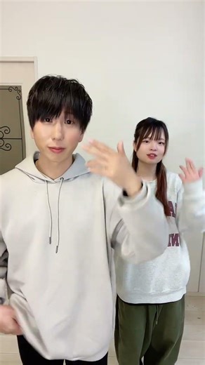 [The result of trying too hard] I tried dancing the gun dance that went viral