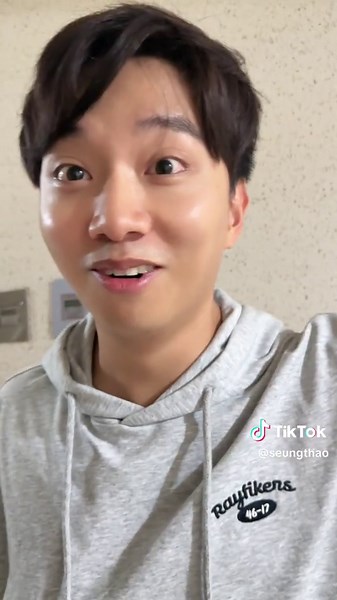 Troll bỏ lại chồng một mình khi đi thang máy #seungthao #xuhuong | trolls treadmill scene