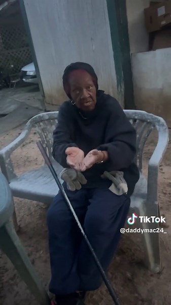 😂😂😂 #foryourpage #fyp #grandmasoftiktok #wisdom #89yrsold #viraltiktok #viralvideo #grandmavibes #lesson