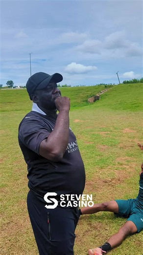 🎙️⚽ COACH TELLS THE PLAYERS THE GOSPEL TRUTH! 🔥 Sometimes, a coach has to tell you what you need to hear, not what you want to hear. 🗣️💯 Do the right thing. Stay disciplined. Respect the game. Respect your teammates. Listen. Learn. Work hard. 💪🏾⚽ Your talent can take you somewhere, but your character, discipline, and attitude will determine how far you go. 🧠🔥 The truth may be hard to hear, but it can make you a better footballer and a better person. ❤️⚽ #stevencasino #treading #football
