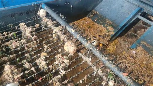 餐厨垃圾处理设备源头工厂，一整个厂的设备安装调试售后全有我司包办#餐厨垃圾处理 #马上出发玩尽兴 #餐厨垃圾处理设备厂家 #制作过程 #技术分享