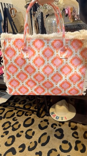 1.2K views · 33 reactions | OPEN IN SEASIDE HEIGHTS TODAY ✨♥️懶 Shop all of our bags for the perfect beach/pool day! #thesnookishop | THE SNOOKI SHOP | Facebook