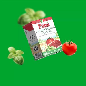 Pomi Crushed Tomatoes with Basil is the hottest new product to hit the market! 🍅🌱 Made with only 2 ingredients: 100% Italian tomatoes and basil, these crushed tomatoes are a must-have in your pantry! Elevate a weeknight meal or create perfection in every plate by adding a dash of Italian flare, with Pomi! | Pomì