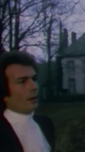 Il est né il y a 17 000 ans et dit pouvoir le prouver 😨 essaie de ne pas le croire cest impossible #france #vampire #surnaturel #illuminati #complot #documentaire #archive #sorcellerie #sorcier