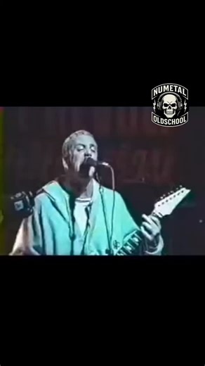 @korn_official live 1994 hoy se cumplen 31 años de su disco Self-Title lanzado el 11 de Octubre de 1994 🔥🔥🔥🔥 #lies 🎤💥 #videooftheday #numetaloldschool #uio 🇪🇨🤘🏻®️ | NU METAL Oldschool