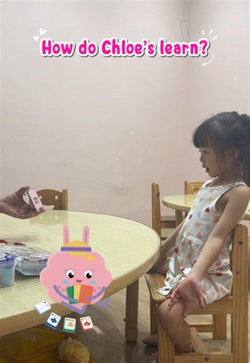 This is how early reading begins ✨ By breaking words into parts and blending them step by step, reading feels manageable and confidence grows 🌱 #EarlyReading #PhonicsLearning #SoundBlending