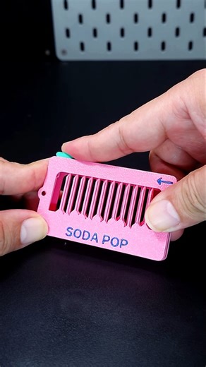 Kiyo’s3DPrintingCrafts on Instagram: "Saja Boys - Soda Pop 🥤😈 From the Netflix movie "K-Pop: Demon Hunters". 映画『K-Pop: Demon Hunters』の劇中歌、中毒性がすごい！ Playing on my 3D printed musical fidget. 💾 3D Model Download The link to the 3D model (STL) file is in the description of my YouTube video! Please check the link in my bio. 🔗 (3DデータのDLリンクはYouTubeの概要欄にあります！) Model: [MakerWorldのURL] Fanmade / 3D printed in Japan 🇯🇵 #SajaBoys #SodaPop #KPopDemonHunters #Netflix #KPOP #KevinWoo #AndrewChoi #3Dprinti