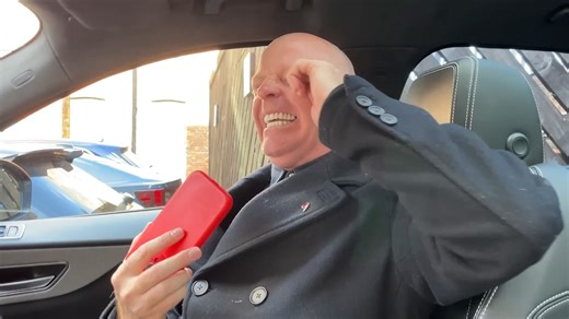 Prank calling a 5-star hotel