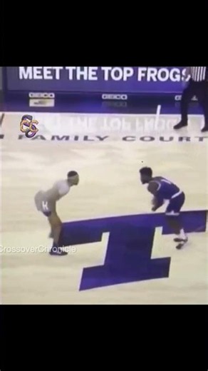 This ankle breaker should be illegal 💀🚑