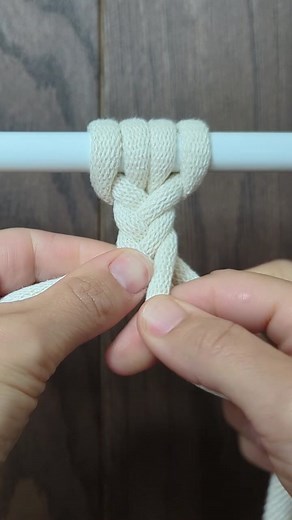 Macrame Tutorial: How to Braid 4 Strands for Beginners