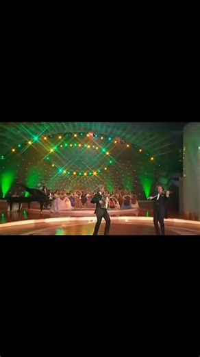 62K views · 2.2K reactions | 流André Rieu & Florian Silbereisen play “The Irish Washerwoman” 2008 – pure joy, dance vibes! | Classical Art | Facebook