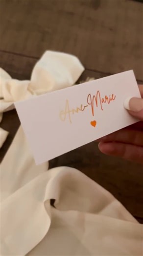 Folded Place Cards for Wedding / Personalised Names for Each Card/ Heart Detail / Foiled in Gold, Silver or Rose Gold / Wedding Name Cards - Etsy