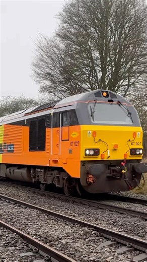 Class 67027 colas Rail 0Z27 great tones