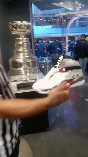 UNBREAKABLE KICKS on Instagram: "Jordan 8 Bugs Bunny early drop happening now at the United Center for the Bulls vs Cavs game! Y’all copping this weekend?"