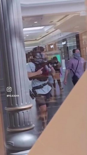La UCO y la UEI, frustran un atraco con armas de guerra en un Centro Comercial