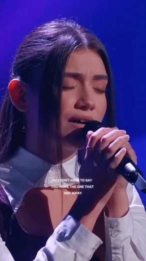 Her Astonishing Voice 😍Gina Miles' Blind Audition with Katy Perry's