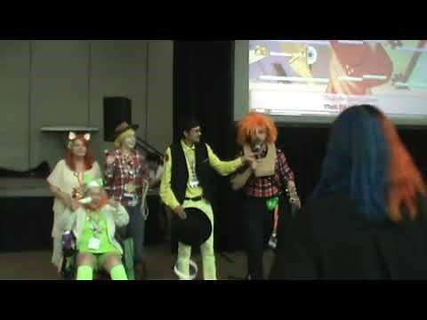 BronyCon 2019: Apple Family Sings "Apples to the Core"