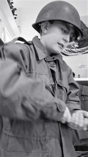 Digging a foxhole in the ardennes #vintage #ww2 #m43jacket