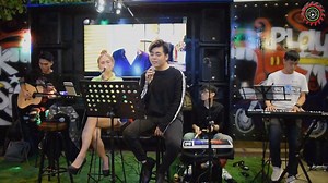 15 reactions | ĐÚNG LÀ TRAI TÀI GÁI SẮC CÓ KHÁC ? NGHE MÀ NGỌT LỊM.. #CafeTrenTungCaySo #PhanKhoiLon #Tai #Container #Motor #Thu7 #Acoustic | Cafe Trên Từng Cây Số | Facebook