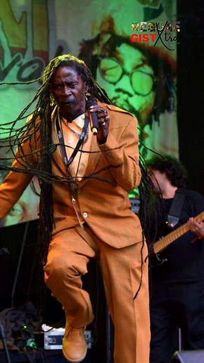 Everton Blender: Why he returned to his trade as a house painter. #shorts #shortstory #shortsvideos #dancehall #reggaemusic #reelsfb #youtubeshorts #Youtube #Jamaica #usa #BobMarley #midnite #southafrica #ghana # #Ethiopia #zimbabwe #reggae #reggaetontiktok #shortmovie #africa #reelsinstagram #roots #youtube #nigeria #africa #naijamusic #gregoryisaacs #reggaemusic #reelsvideo #reggaegistxtra | Reggae Gist Xtra