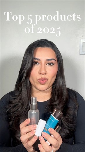 1 @rarebeauty Brown Gel 2 @maccosmetics Studio Fix reformulated 3 @colorescience Sunforgettable® Total Protection® Face Shield Flex SPF 50 4 @makeupbymario SoftSculpt Shaping Stick 5 @dalba_global First Serum Spray | Makeup by Maria Isabel