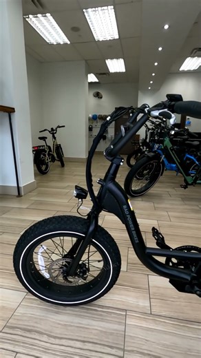 Rad Runner 2 tire size?