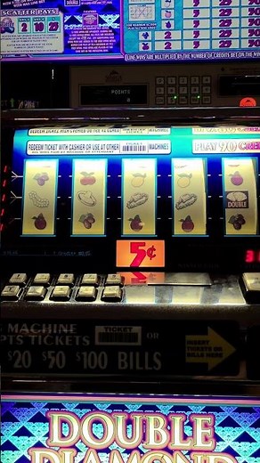 Old School Slot Machine at Seneca Allegany Casino Resort New York State IGT Double Diamond Run Slots